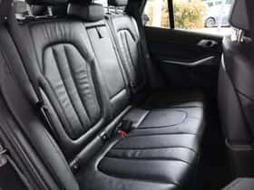 BMW X5 (2022) thumbnail 9