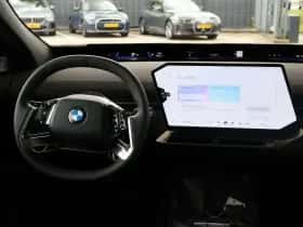 BMW iX3 (2026) thumbnail 11