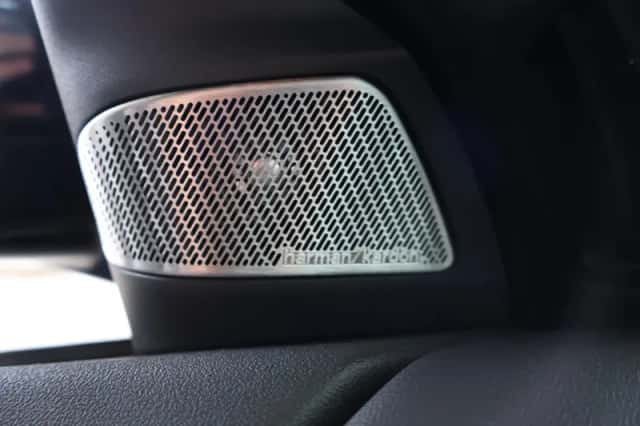 BMW iX3 (2026) thumbnail 16