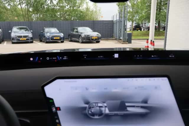 BMW iX3 (2026) thumbnail 22