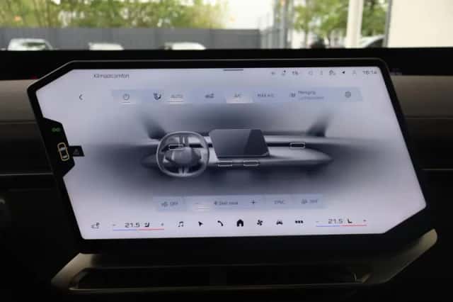 BMW iX3 (2026) thumbnail 28
