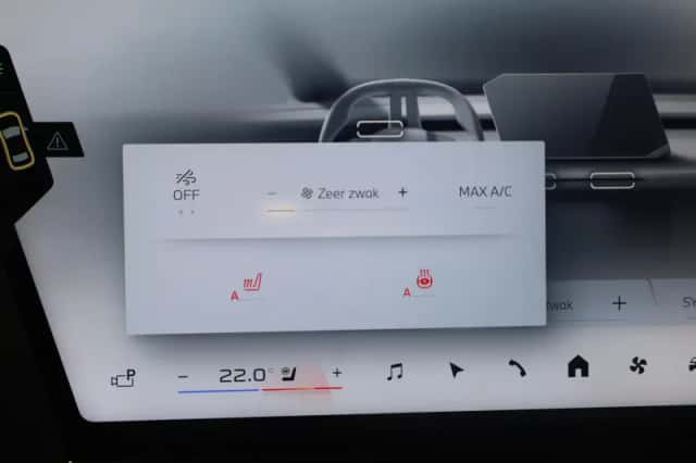 BMW iX3 (2026) thumbnail 29