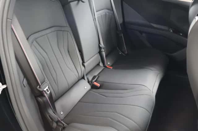 BMW iX3 (2026) thumbnail 9