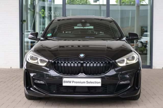 BMW 1-Serie (2021) thumbnail 3