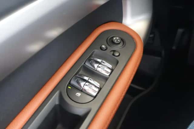 MINI Countryman (2021) thumbnail 19