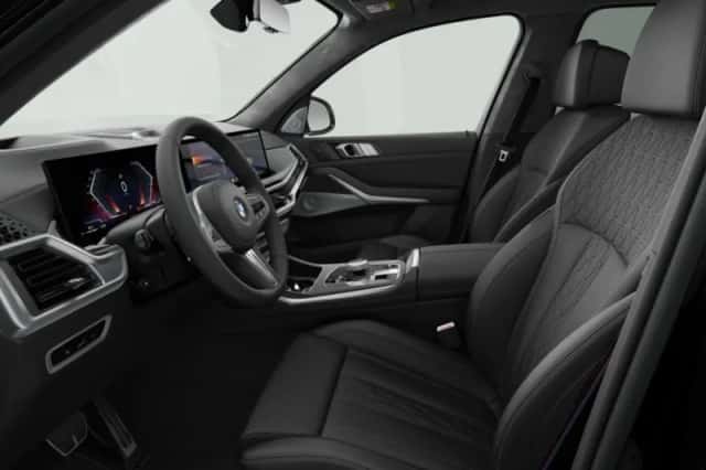 BMW X7 (2026) thumbnail 4