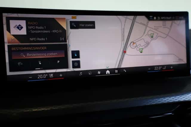 BMW i4 (2024) thumbnail 16