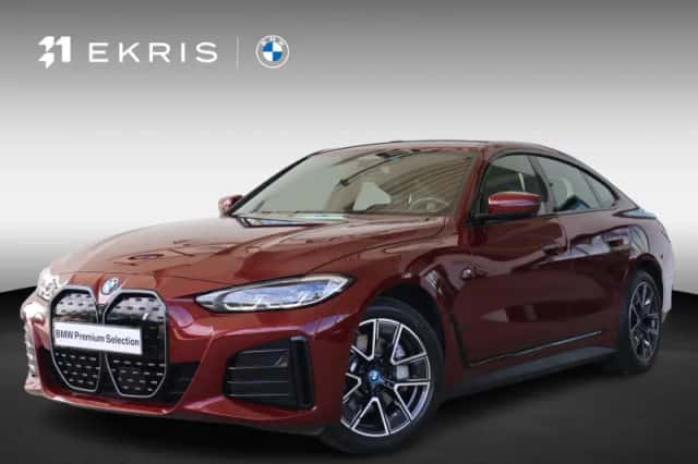 BMW i4 (2023) thumbnail 1