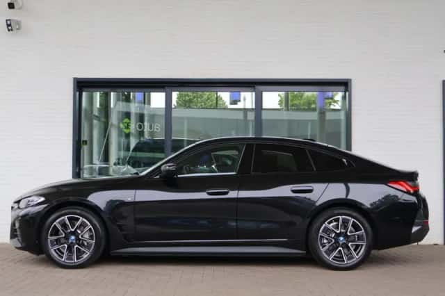 BMW i4 (2024) thumbnail 5