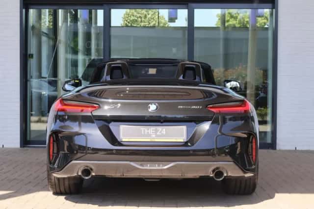 BMW Z4 (2026) thumbnail 4