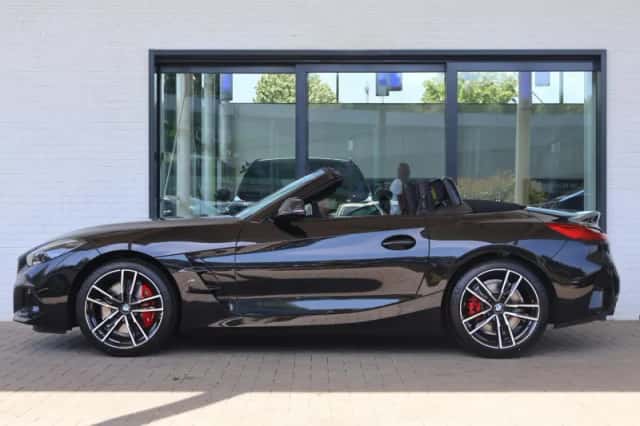 BMW Z4 (2026) thumbnail 5
