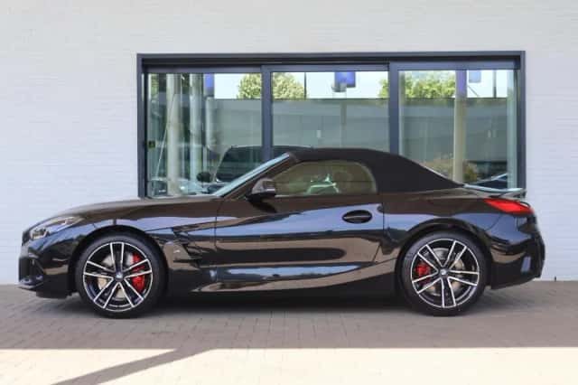 BMW Z4 (2026) thumbnail 6