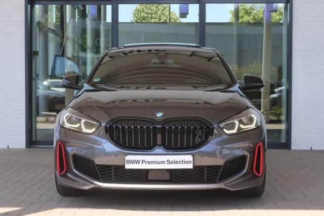 BMW 1-Serie (2021) thumbnail 3