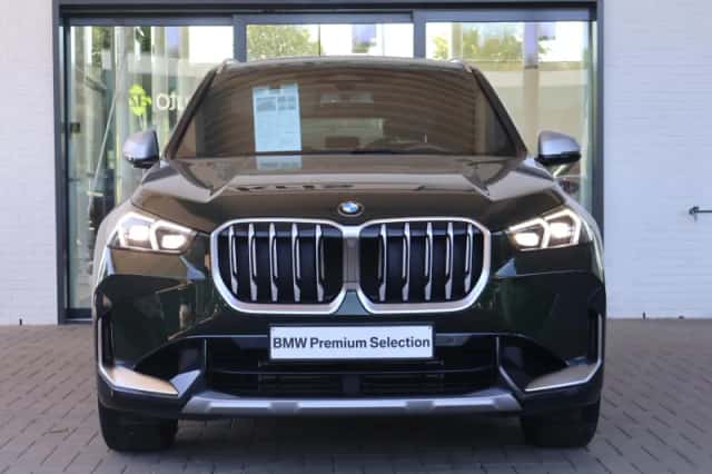 BMW X1 (2023) thumbnail 3
