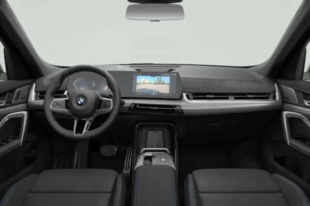 BMW X1 (2026) thumbnail 3