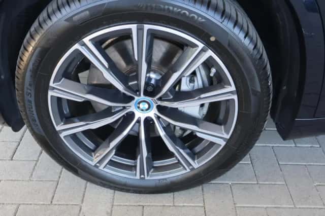 BMW X5 (2024) thumbnail 6