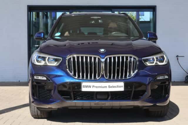 BMW X5 (2019) thumbnail 2