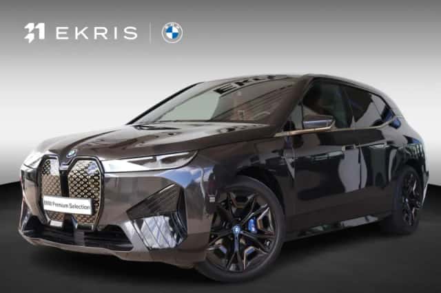 BMW iX (2023) thumbnail 1