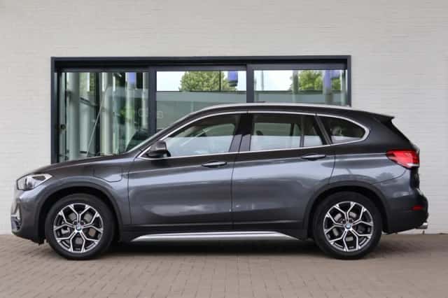 BMW X1 (2021) thumbnail 5