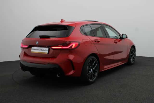 BMW 1-Serie (2023) thumbnail 2