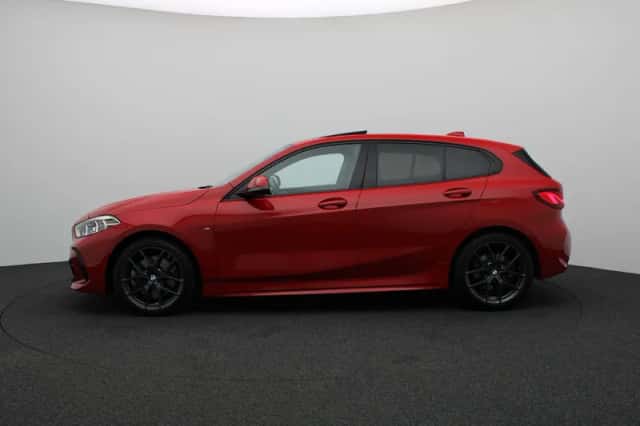 BMW 1-Serie (2023) thumbnail 4