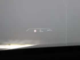 BMW iX (2025) thumbnail 12