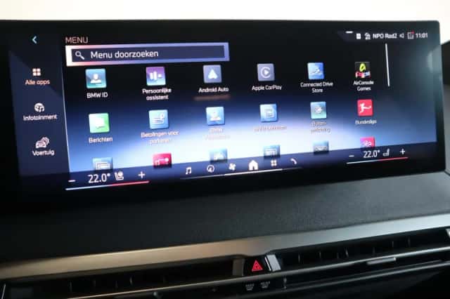 BMW iX (2025) thumbnail 17