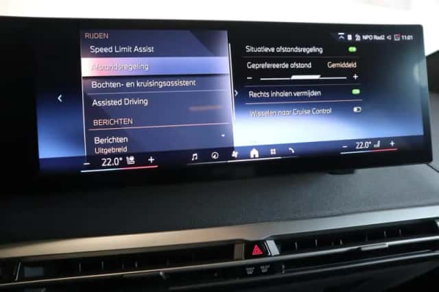 BMW iX (2025) thumbnail 19