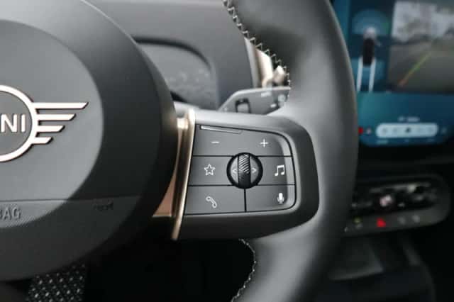MINI Countryman (2025) thumbnail 11