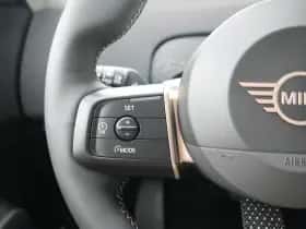MINI Countryman (2025) thumbnail 12