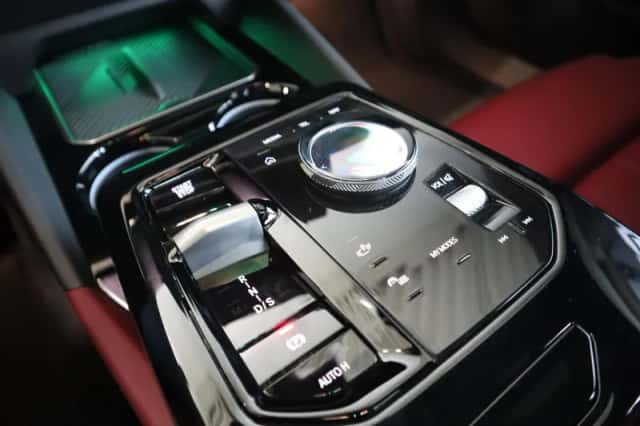 BMW 5-Serie (2024) thumbnail 21