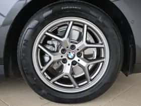 BMW 5-Serie (2024) thumbnail 6