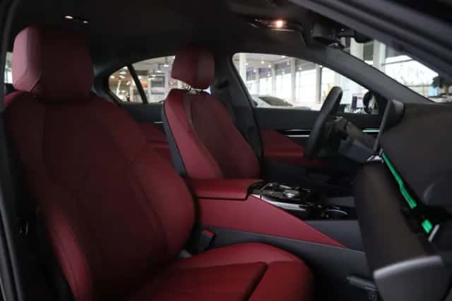 BMW 5-Serie (2024) thumbnail 9