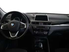BMW X1 (2019) thumbnail 11