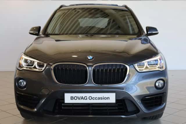 BMW X1 (2019) thumbnail 4