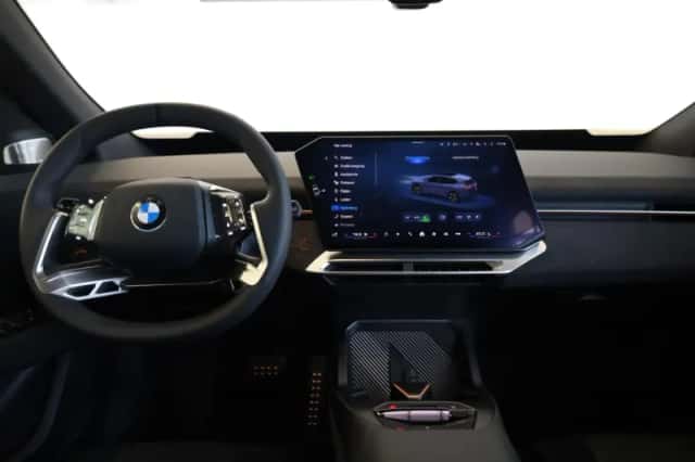 BMW iX3 (2026) thumbnail 11