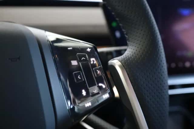 BMW iX3 (2026) thumbnail 29