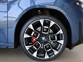 BMW iX3 (2026) thumbnail 6