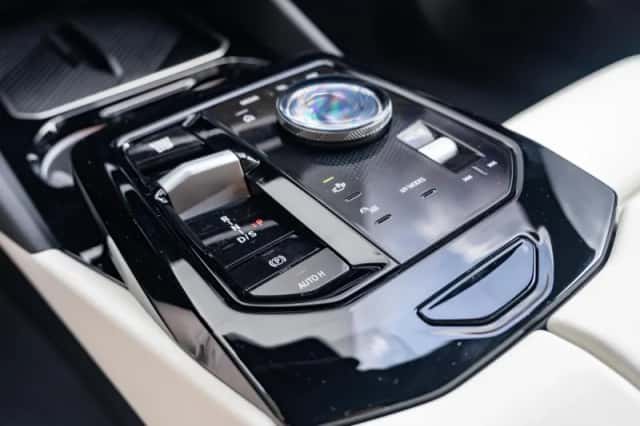 BMW 5-Serie (2025) thumbnail 31