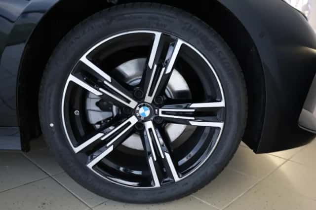 BMW 3-Serie (2025) thumbnail 7