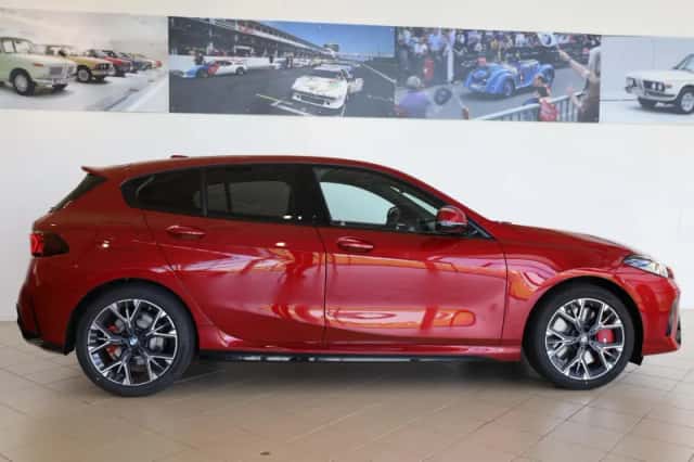 BMW 1-Serie (2025) thumbnail 3