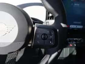 MINI Cabrio Cooper (2026) thumbnail 11