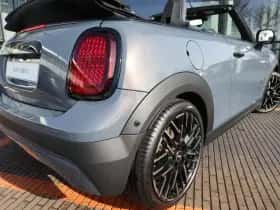 MINI Cabrio Cooper (2026) thumbnail 8