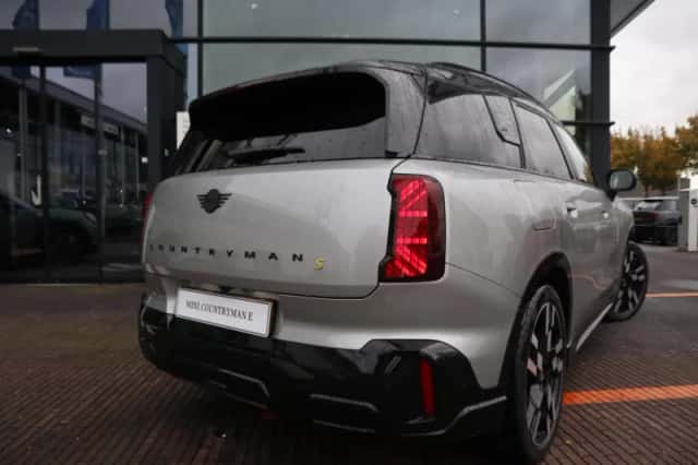 MINI Countryman (2025) thumbnail 4