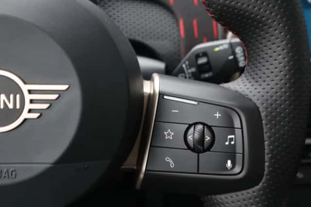 MINI Countryman (2025) thumbnail 10