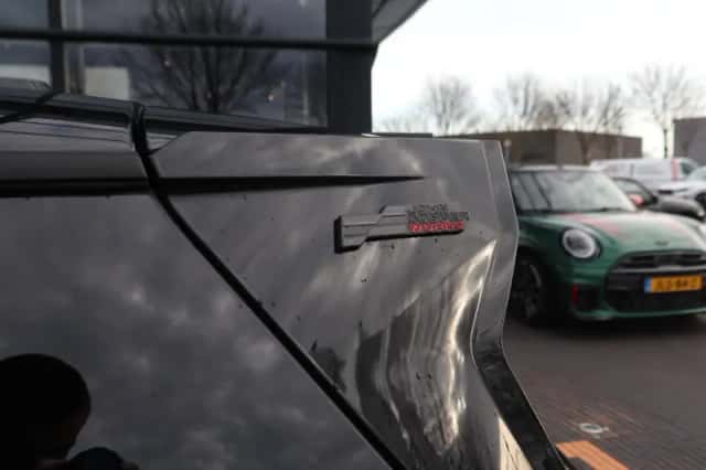 MINI Cooper (2024) thumbnail 12