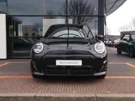 MINI Cooper (2024) thumbnail 23