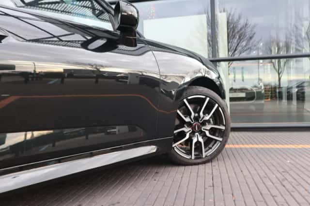 MINI Cooper (2024) thumbnail 25