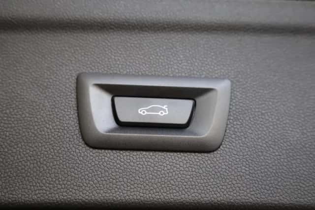 BMW iX (2026) thumbnail 34