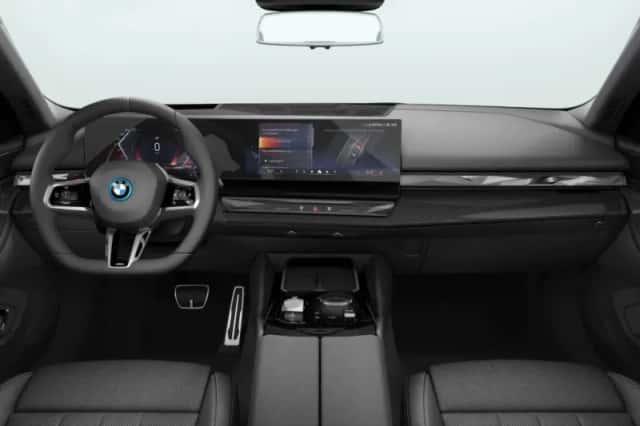 BMW 5-Serie (2025) thumbnail 3